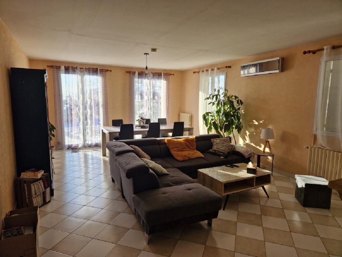 Maison à vendre, 125m², Saint-Eliph