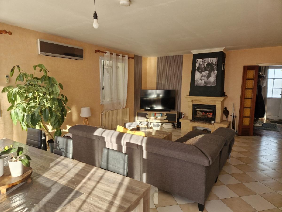 Maison à vendre, 125m², Saint-Eliph