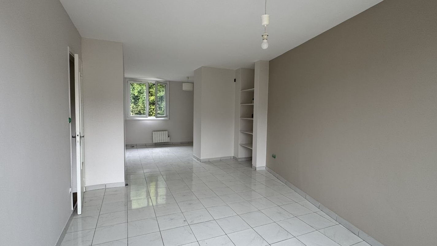 Appartement à louer, 90m², Thiers