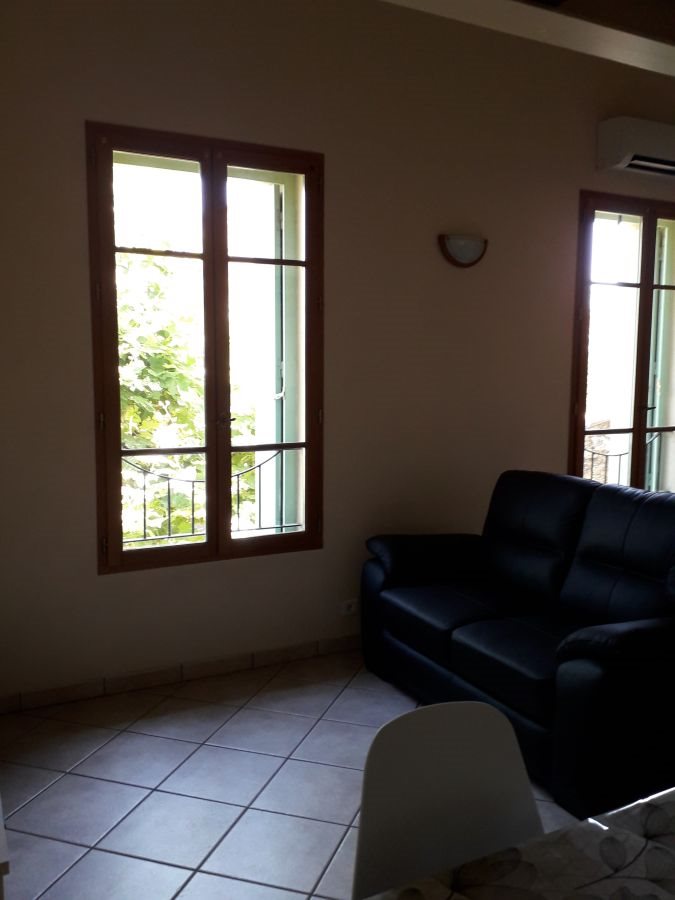 Maison à louer, 50m², Milhaud
