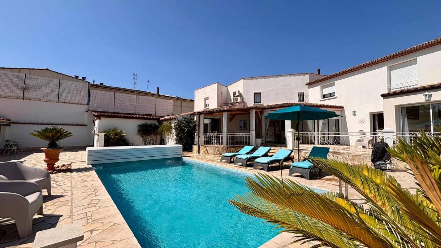 Maison à vendre, 230m², Bessan