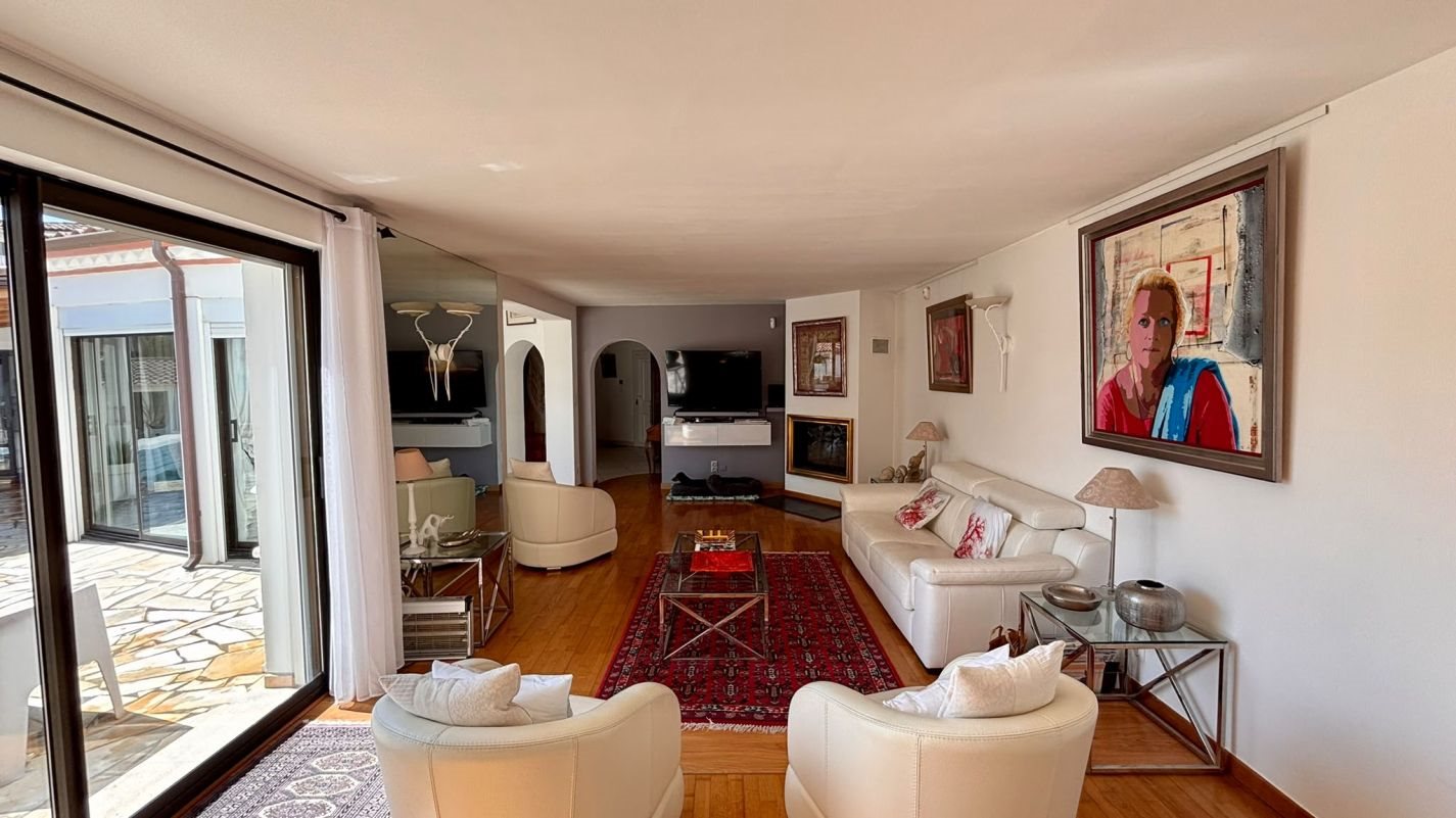 Maison à vendre, 230m², Bessan