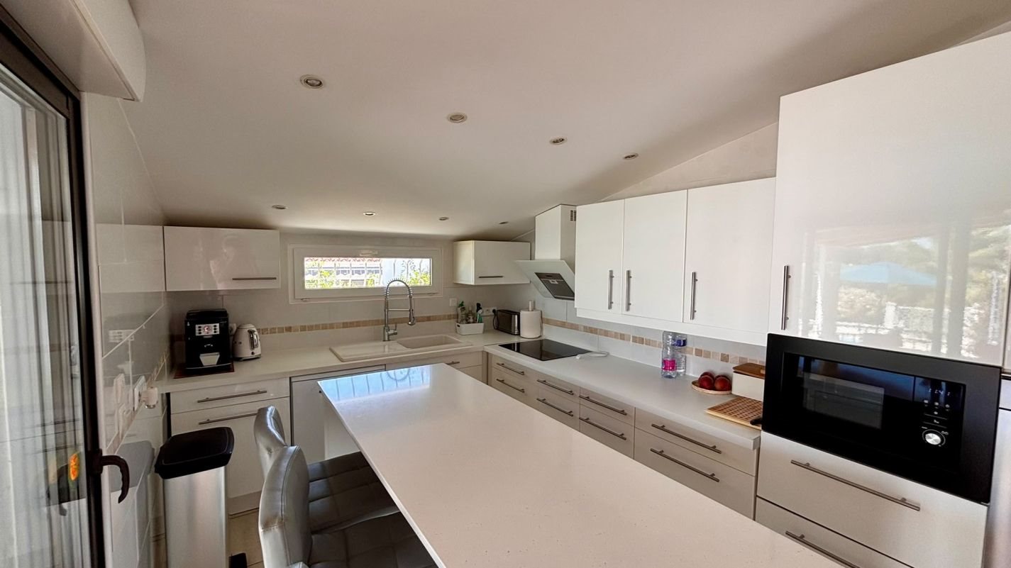 Maison à vendre, 230m², Bessan