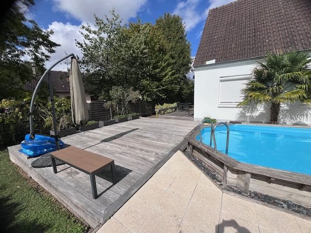 Maison à vendre, 135m², Saint-Julien-les-Villas