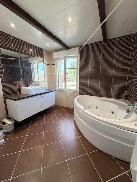 Appartement à louer, 81m², Troyes
