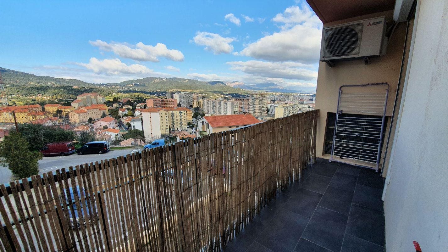 Appartement à louer, 33m², Ajaccio