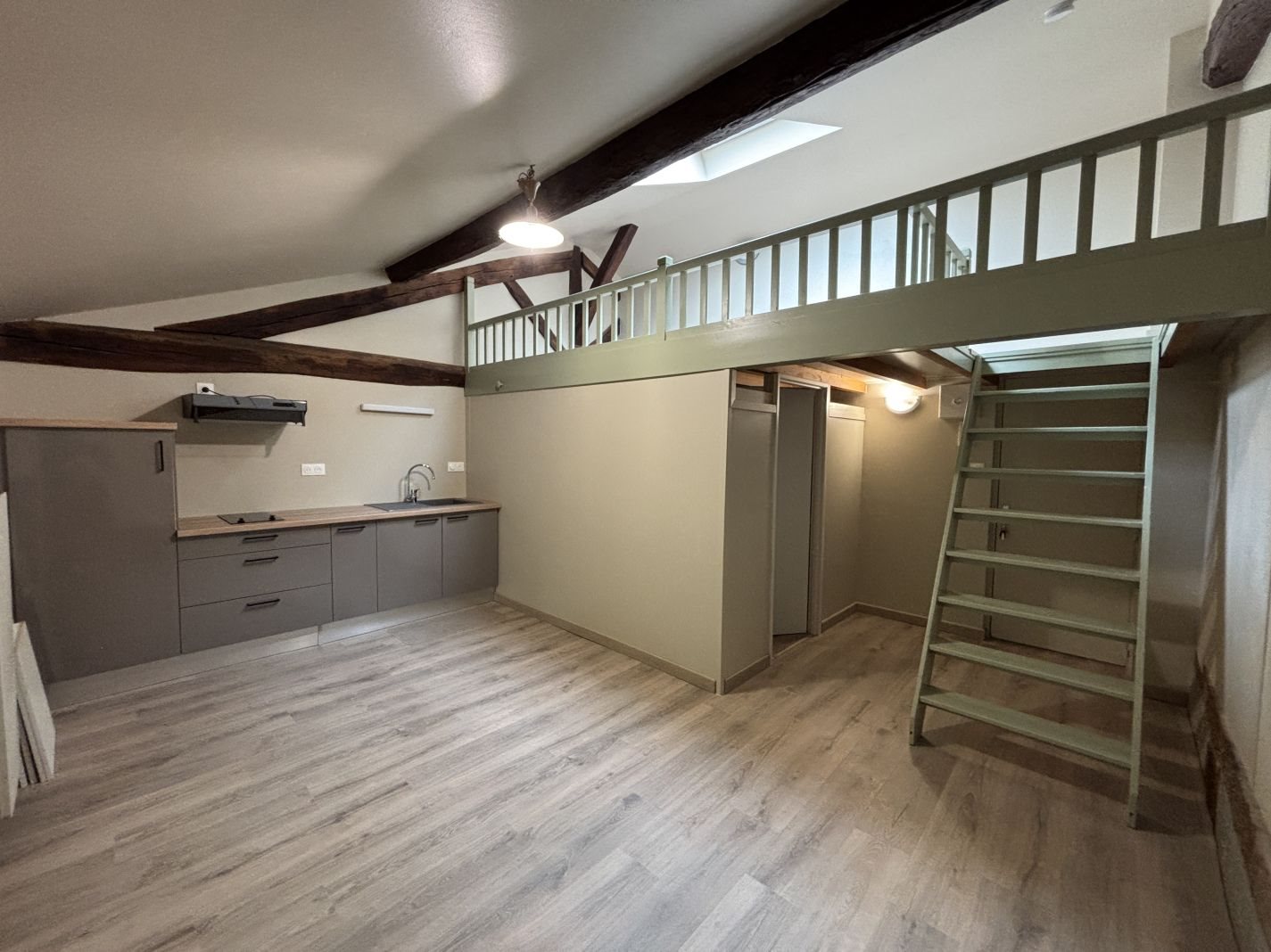 Maison à vendre, 407m², Bourg-en-Bresse
