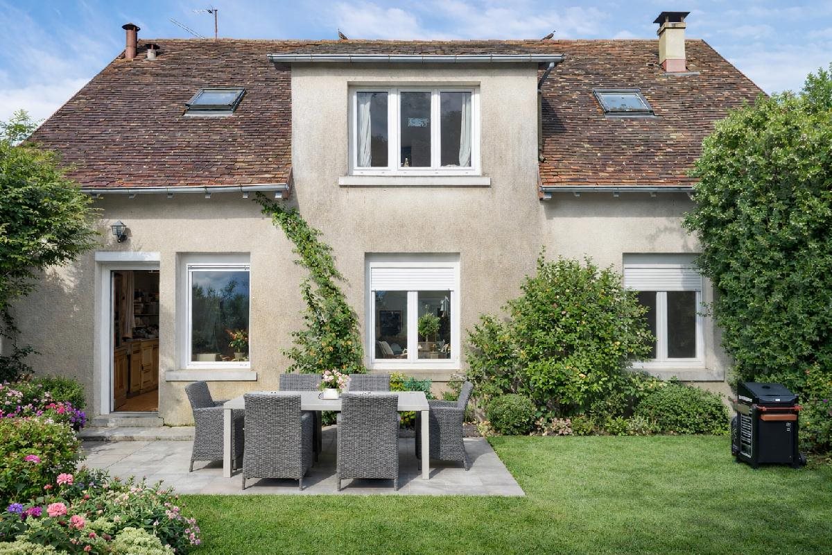 Maison à vendre, 130m², Saint-Yrieix-la-Perche