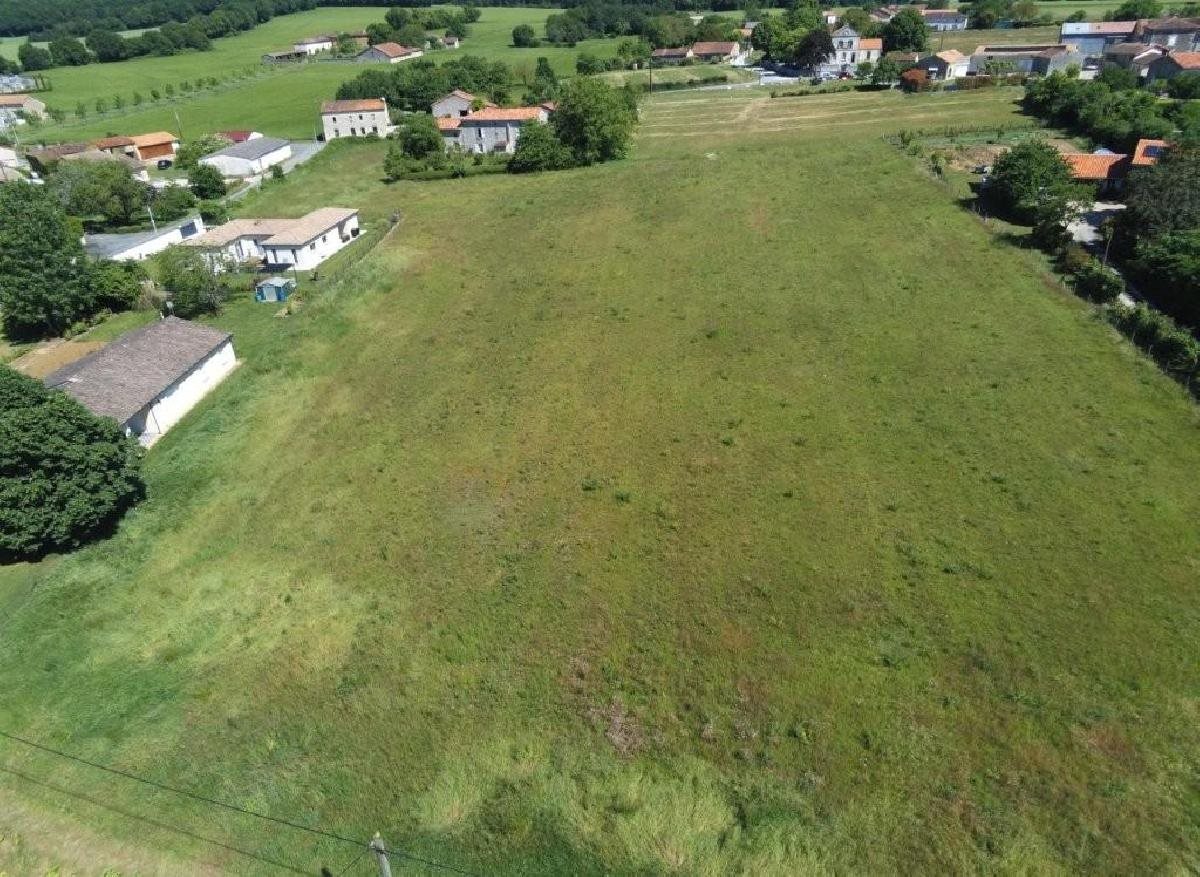 Maison à vendre, 182m², Ruffec