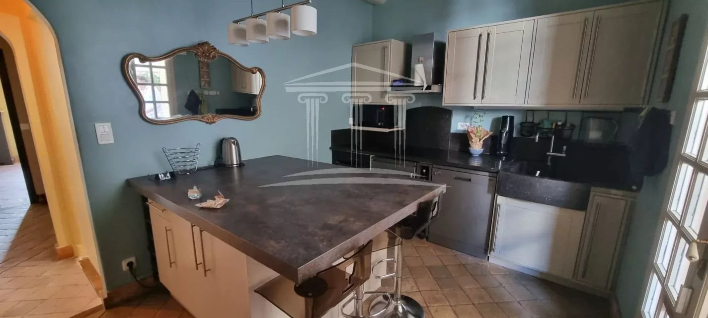 Maison à vendre, 252m², Sorgues