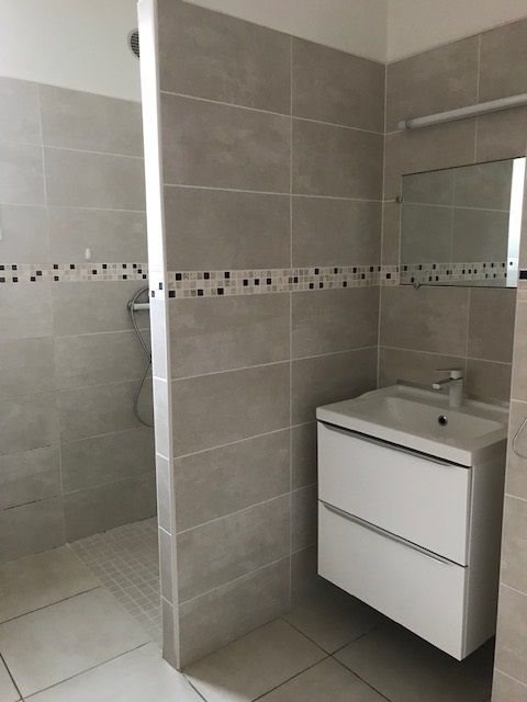 Appartement à louer, 68m², Nîmes
