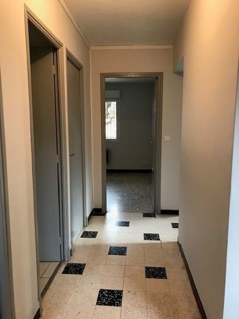 Appartement à louer, 68m², Nîmes
