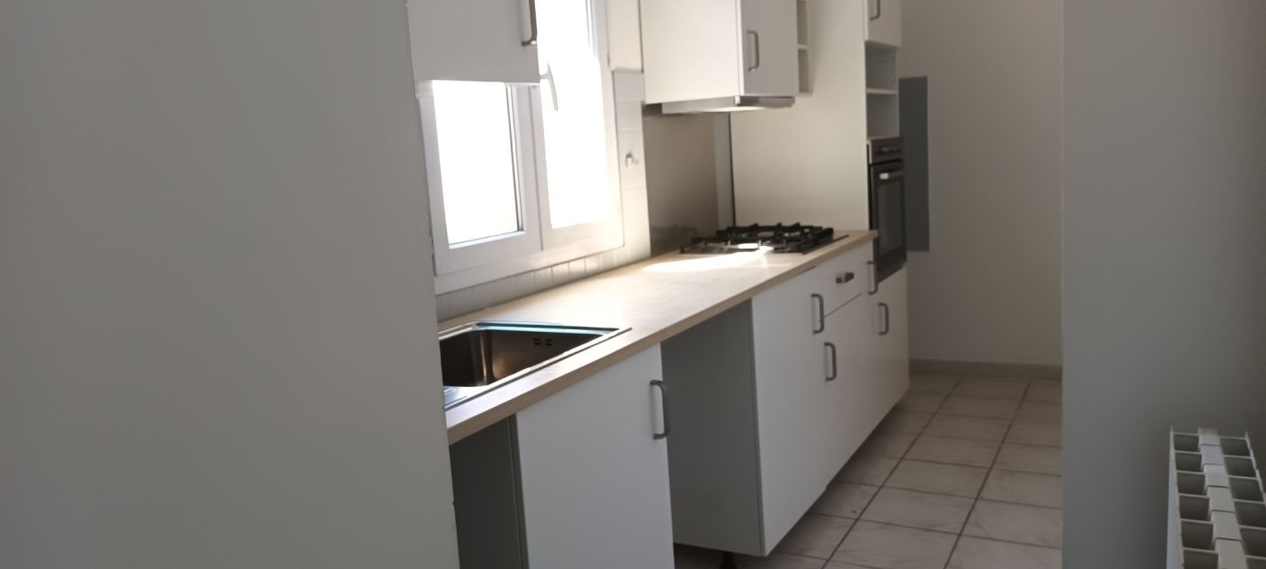 Appartement à louer, 122m², Nîmes