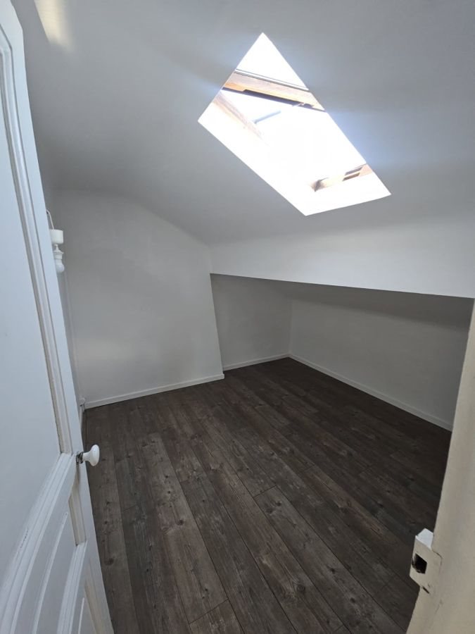 Appartement à louer, 38m², Marseille 5ème