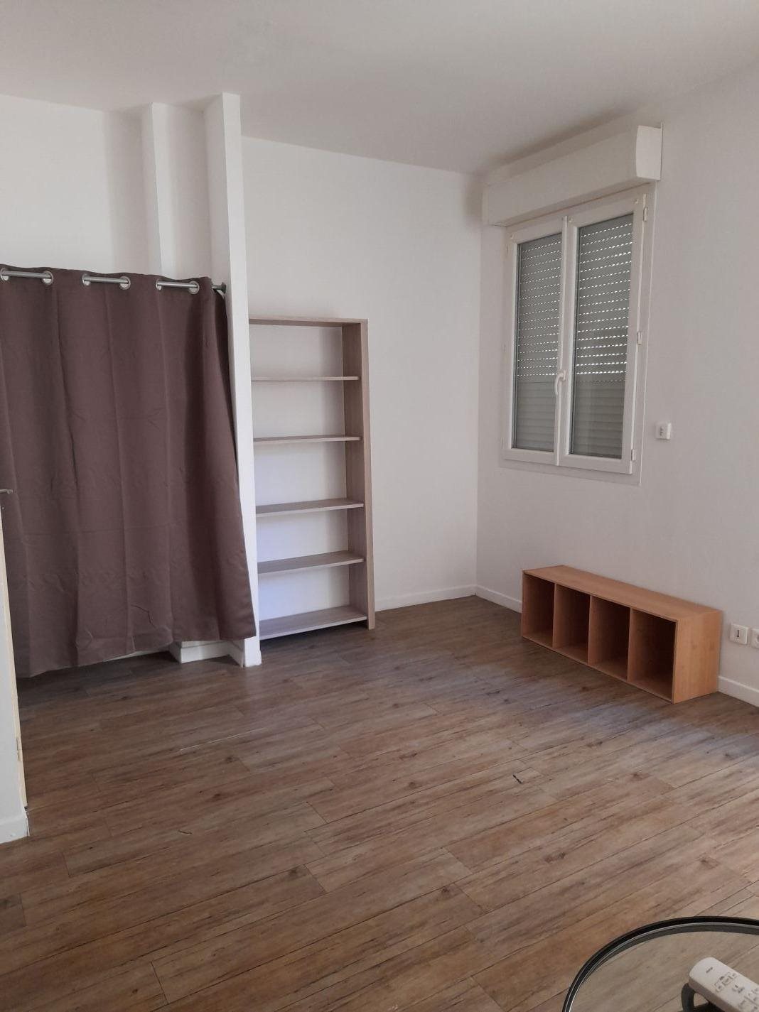 Appartement à louer, 17m², Ajaccio