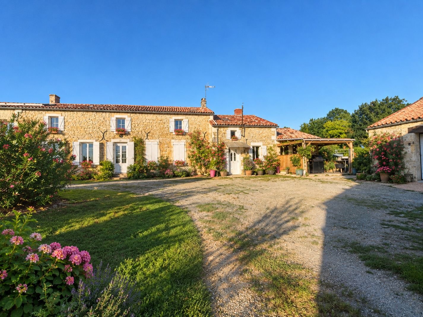 Maison à vendre, 285m², Coulonges-sur-l'Autize