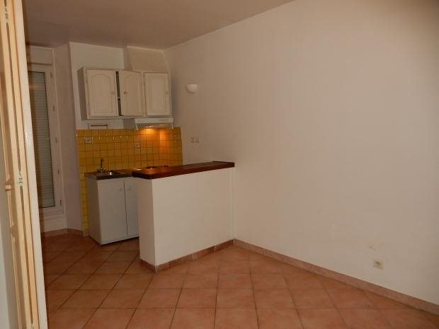 Appartement à louer, 25m², Simiane-Collongue