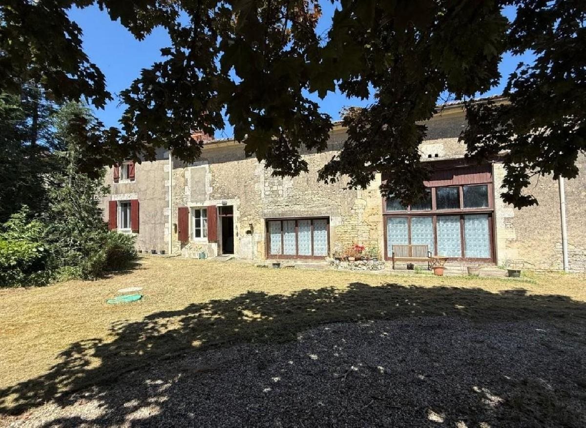 Maison à vendre, 183m², Villefagnan