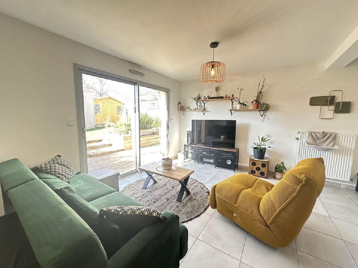 Maison à vendre, 92m², Chatte