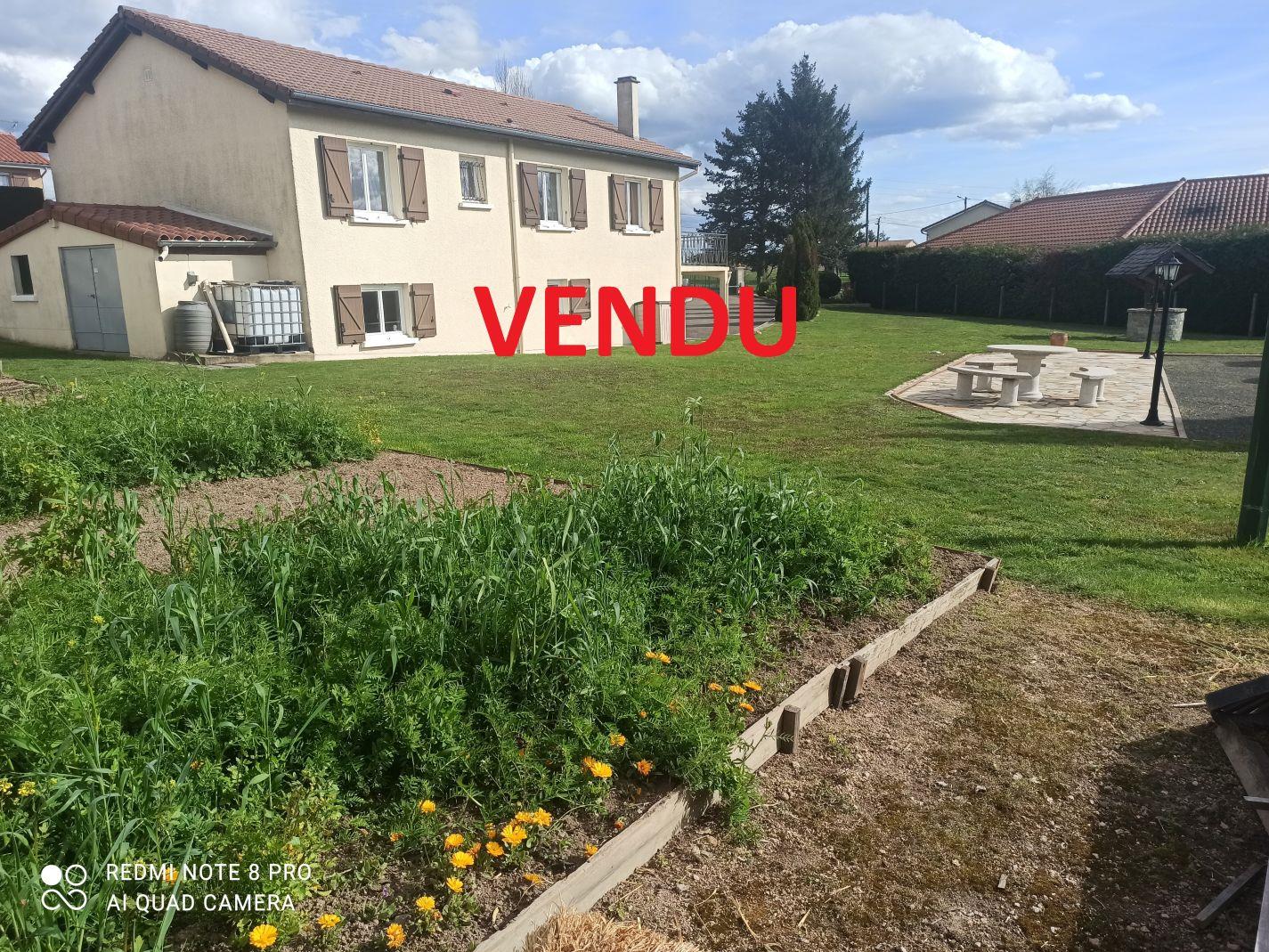 Maison à vendre, 90m², Saint-Maurice-en-Gourgois
