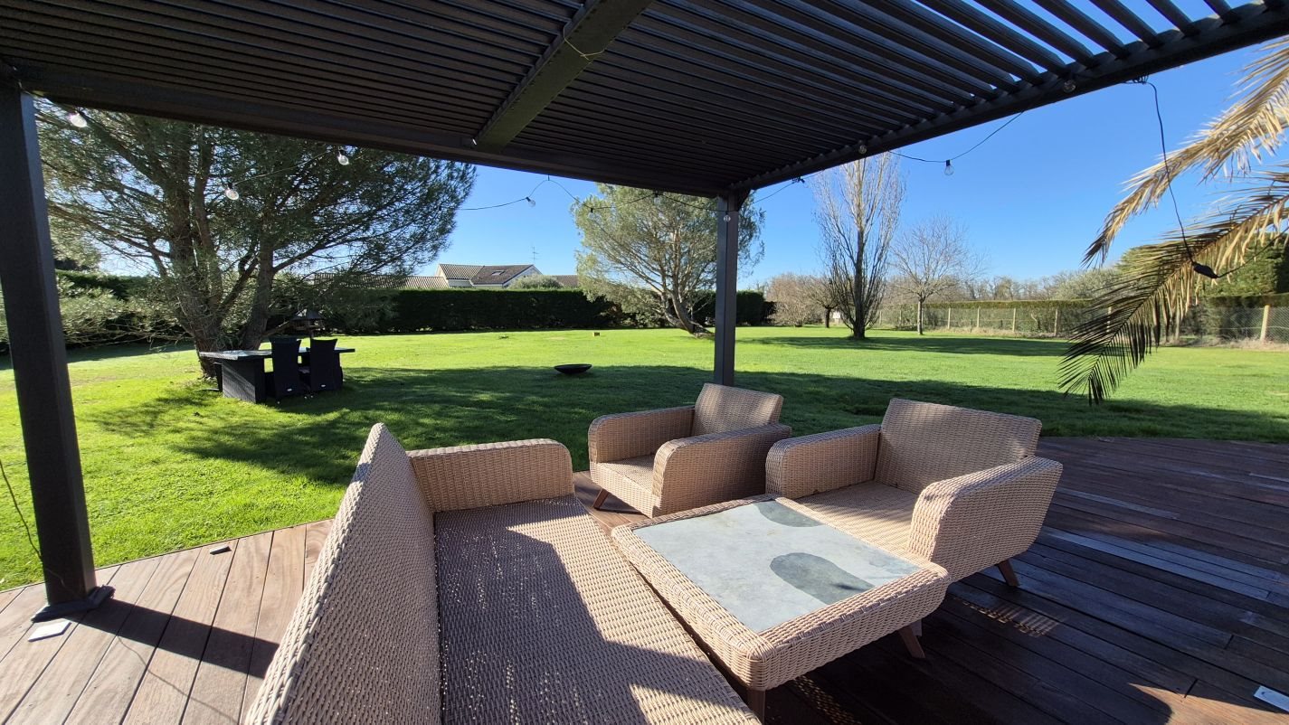 Maison à vendre, 130m², Bazus