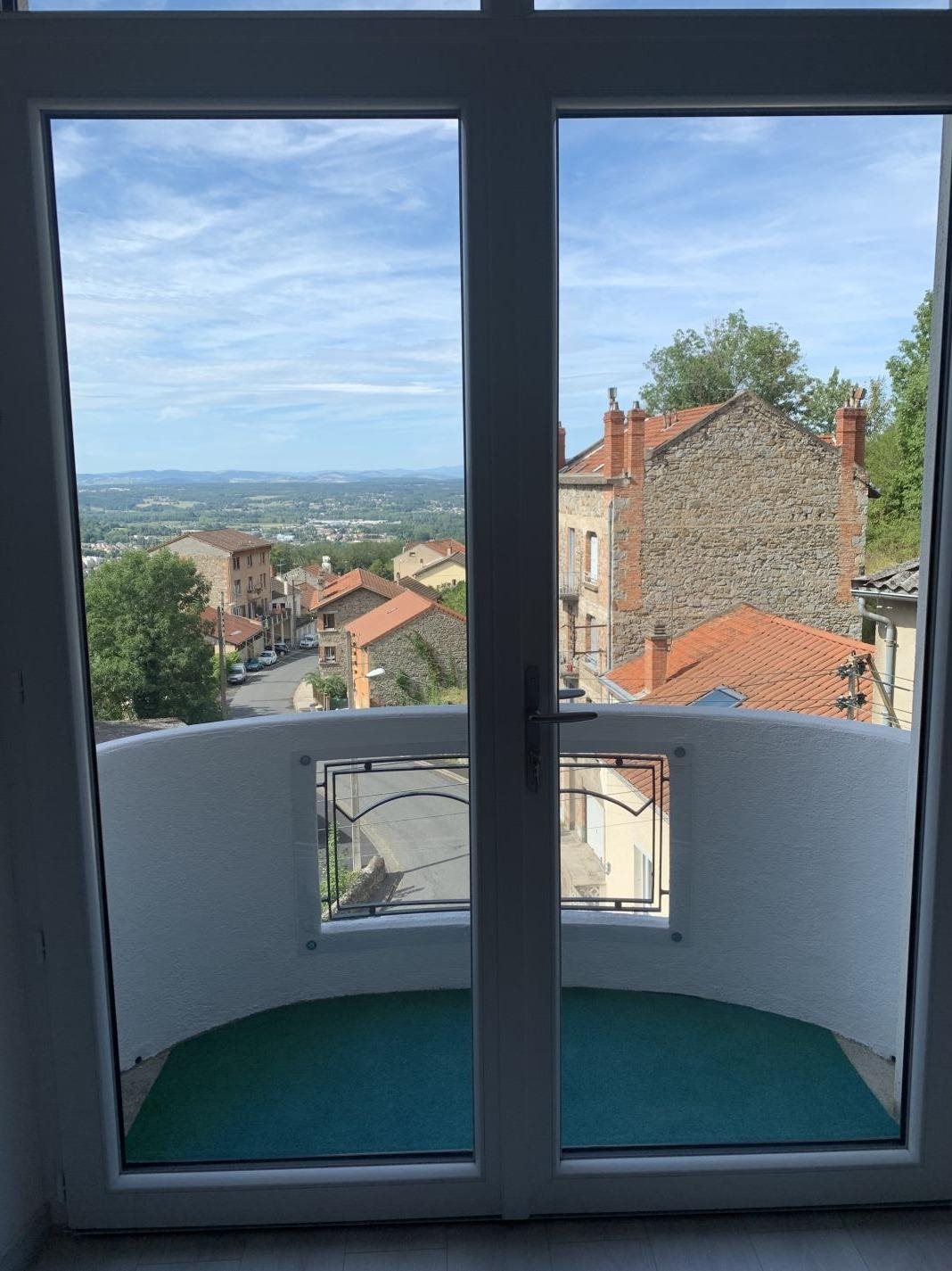 Appartement à louer, 61m², Thiers