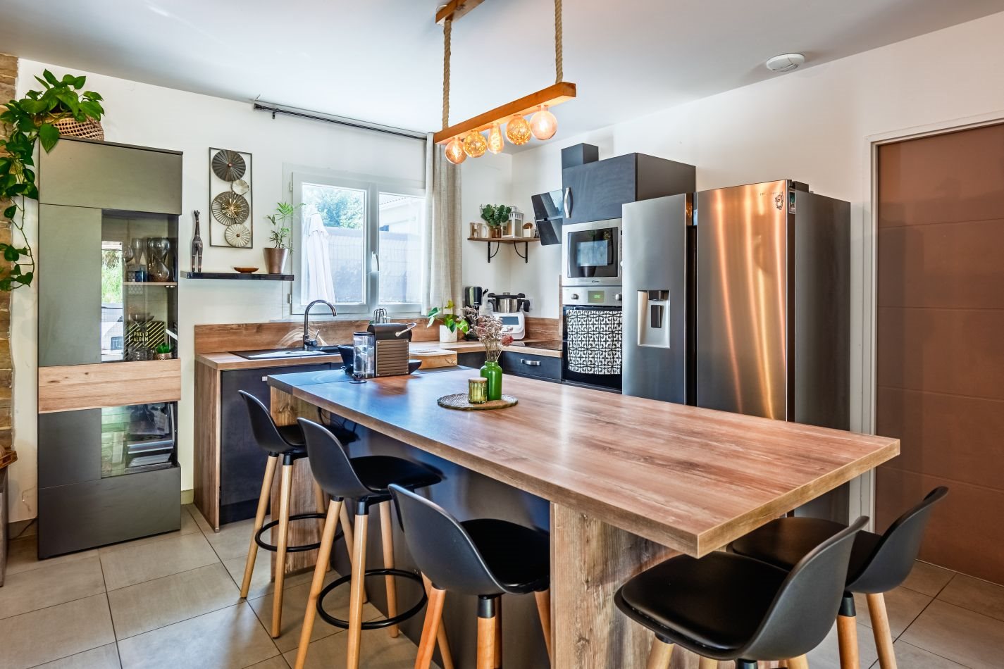 Maison à vendre, 81m², Bessan