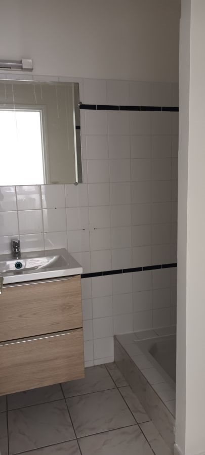 Appartement à louer, 122m², Nîmes