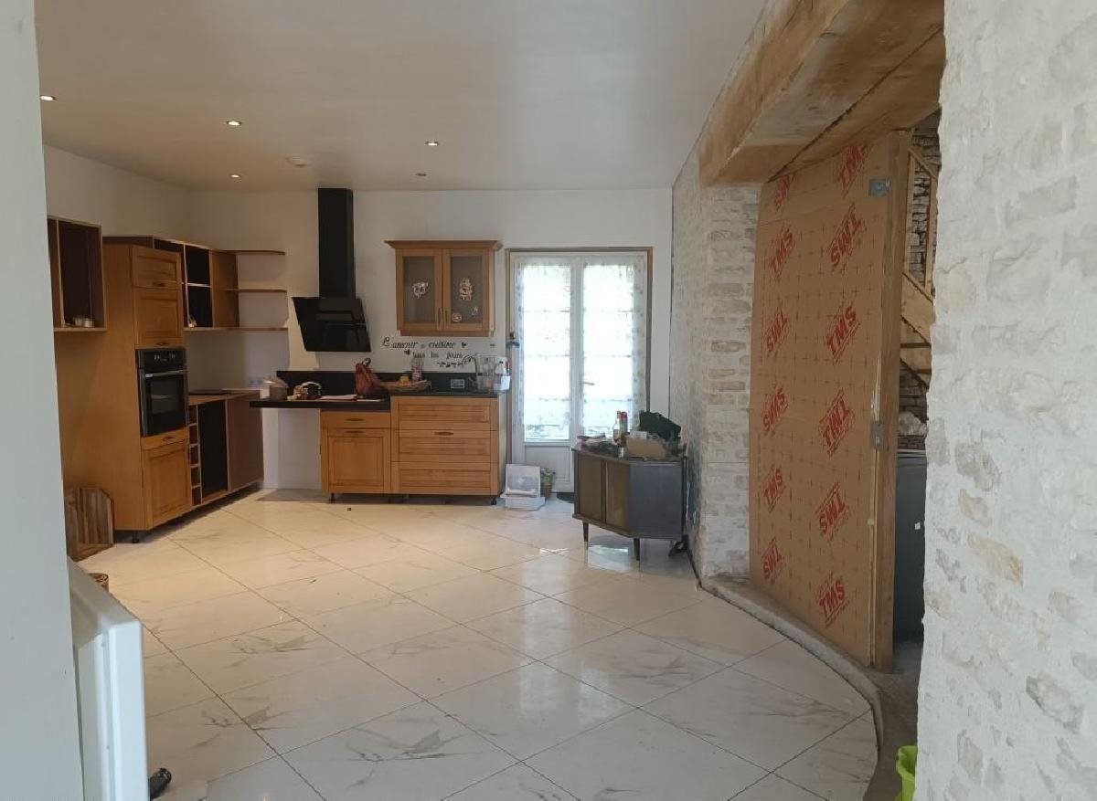 Maison à vendre, 156m², Aunac