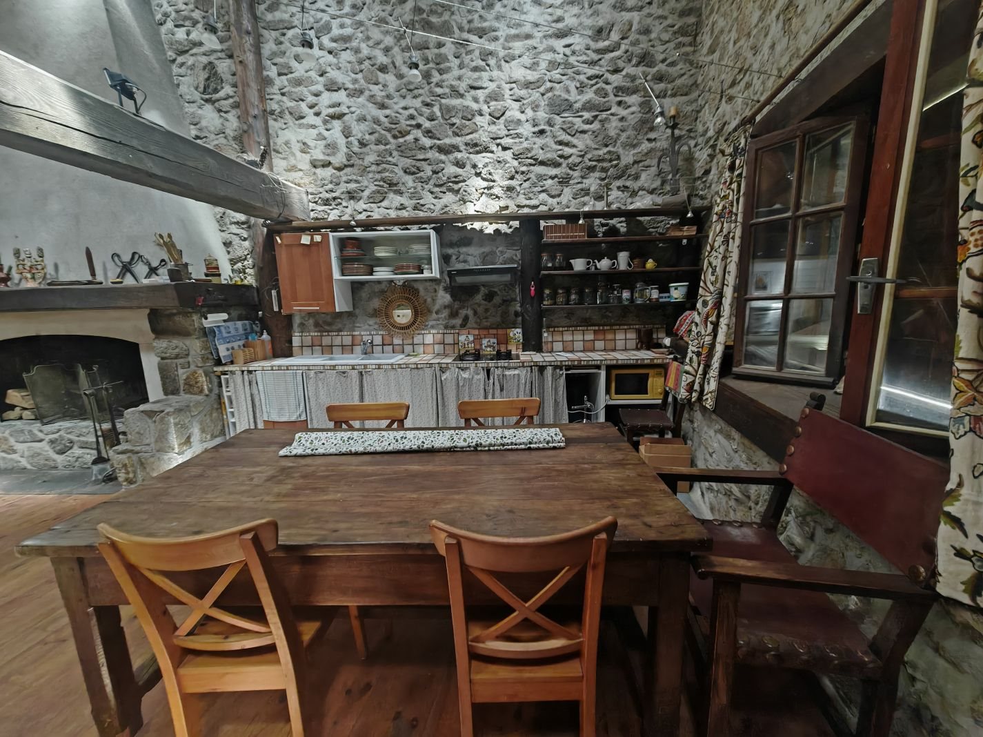 Maison à vendre, 200m², Ax-les-Thermes