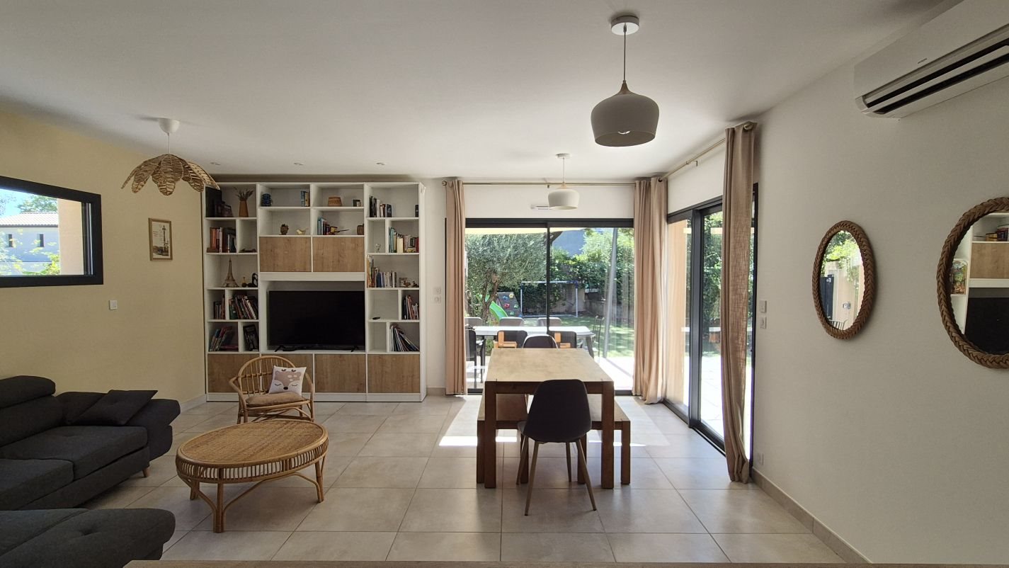 Maison à vendre, 107m², Saint-Jean-de-Cornies