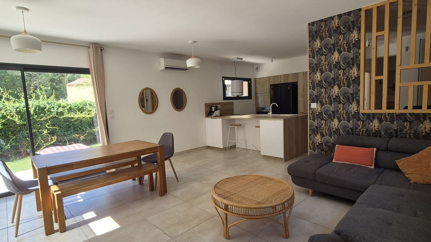 Maison à vendre, 107m², Saint-Jean-de-Cornies