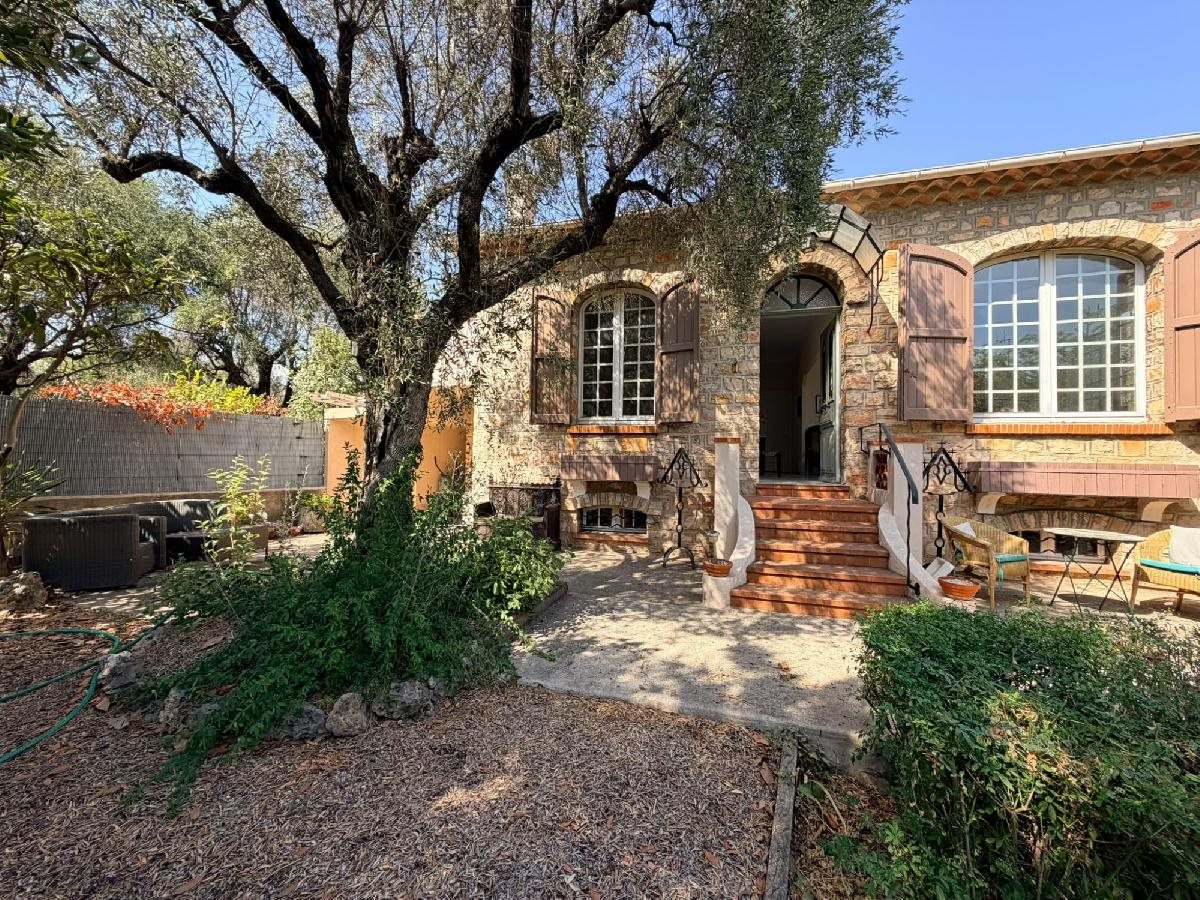 Maison à vendre, 119m², Grasse