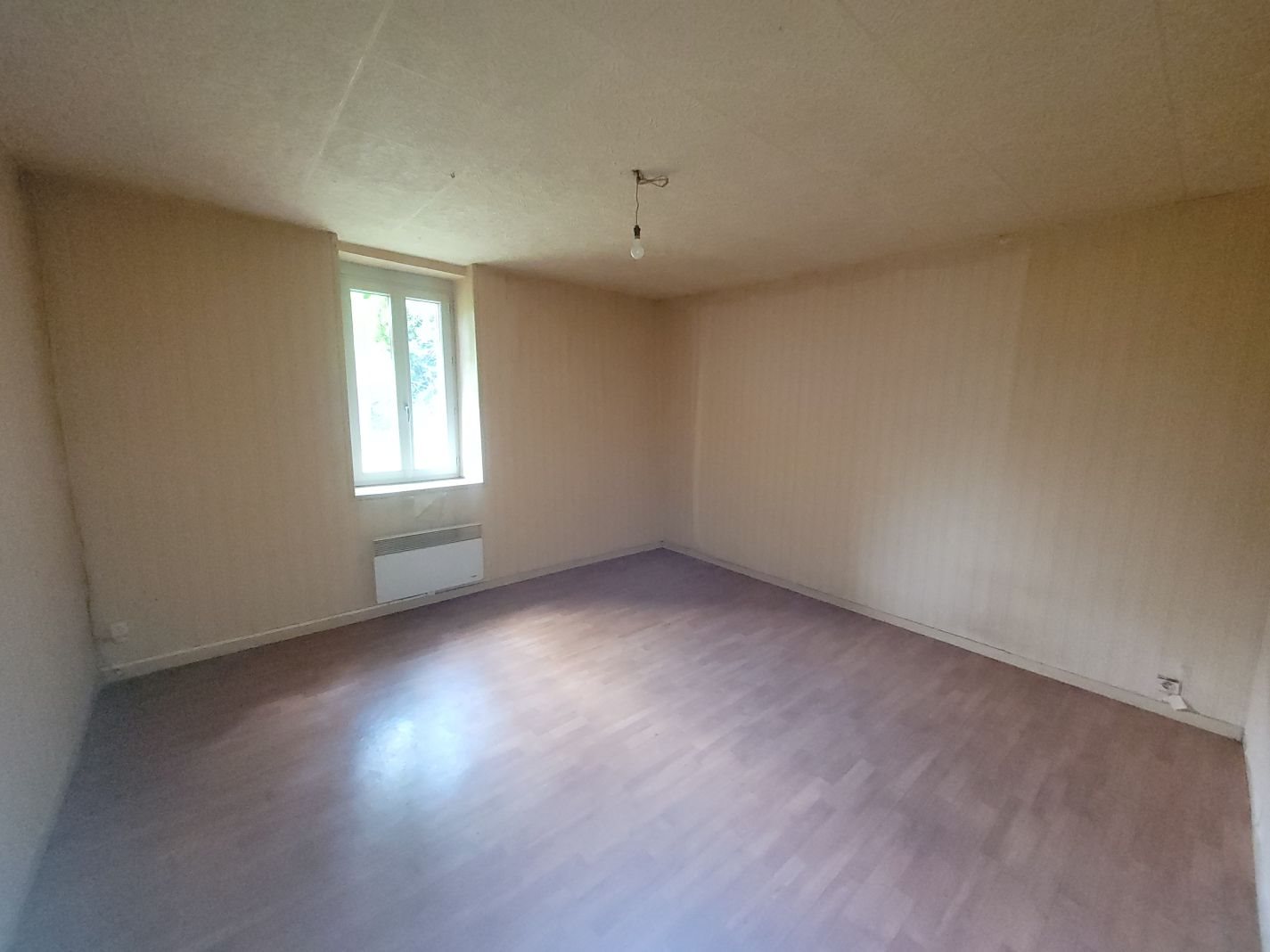 Maison à vendre, 53m², Saint-Silvain-Bas-le-Roc