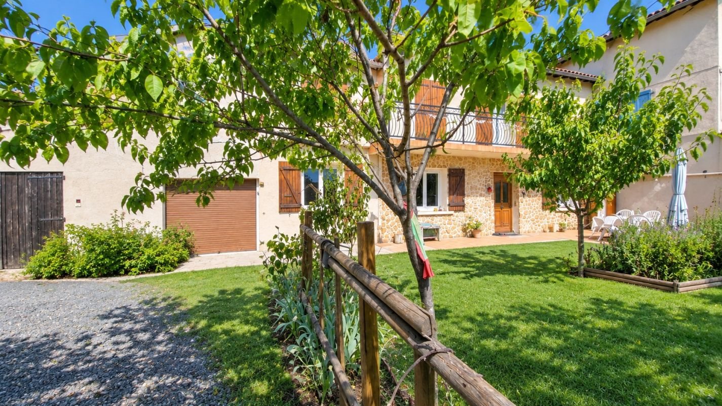 Appartement à vendre, 100m², Arnas