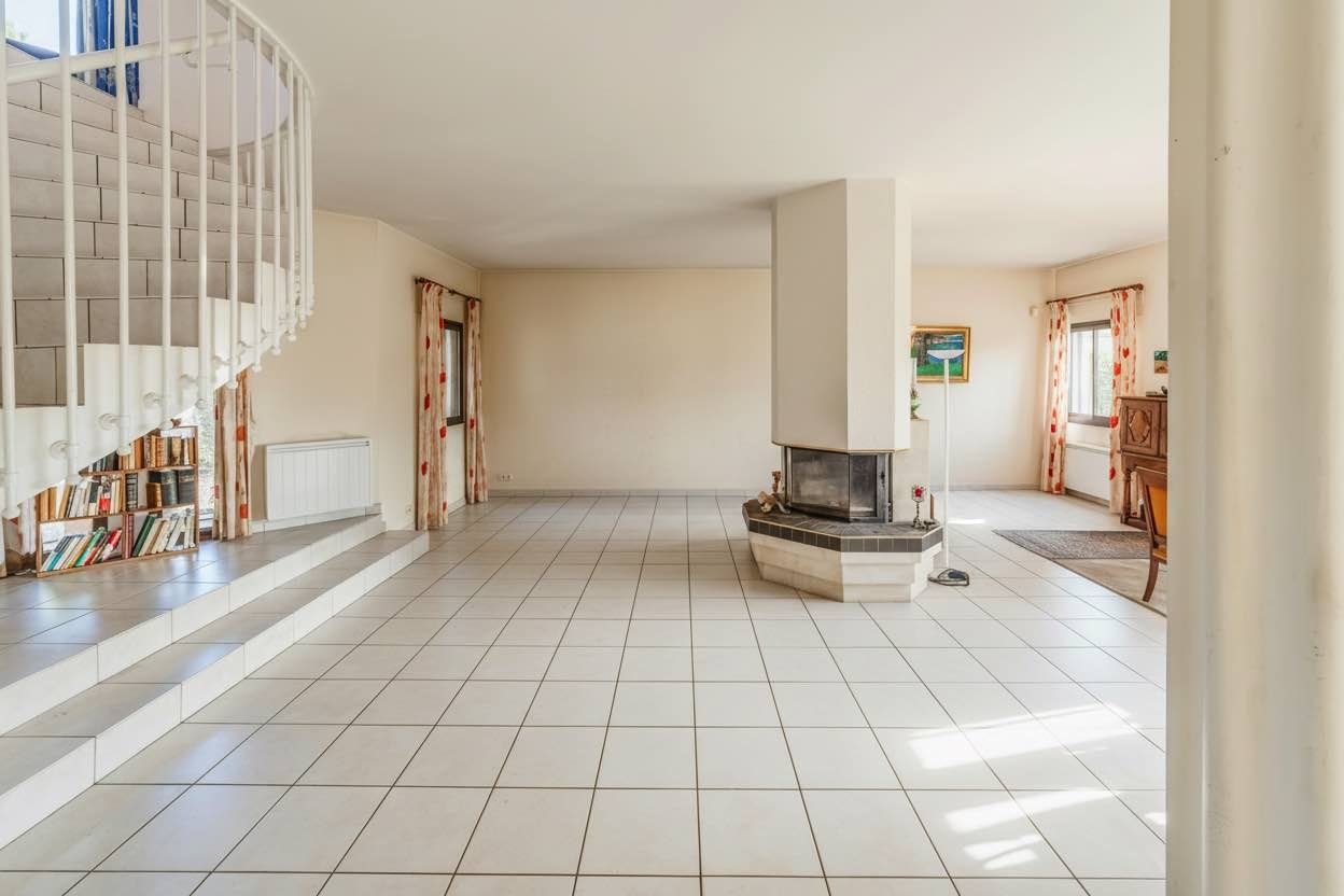 Maison à vendre, 185m², Bessan