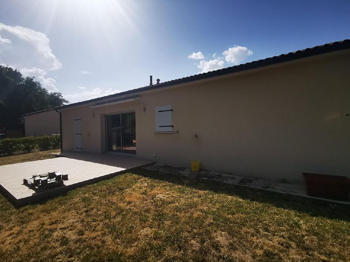 Maison à vendre, 67m², Cognac-la-Forêt