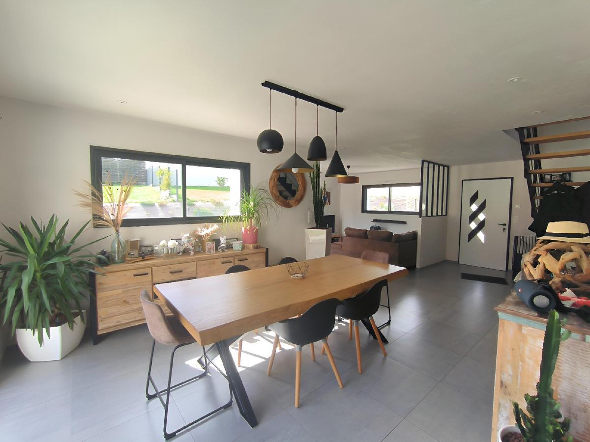 Maison à vendre, 144m², Marzan