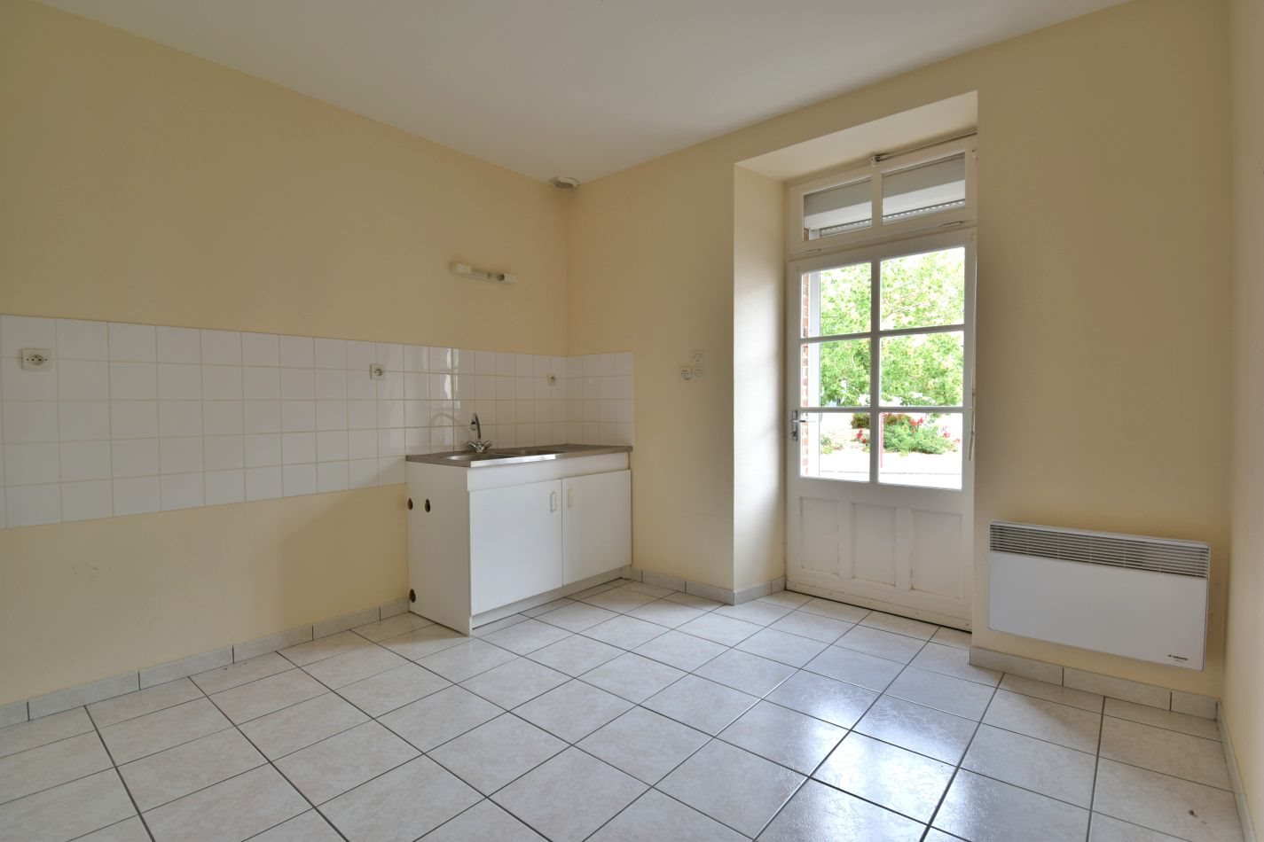 Maison à vendre, 80m², Yzernay