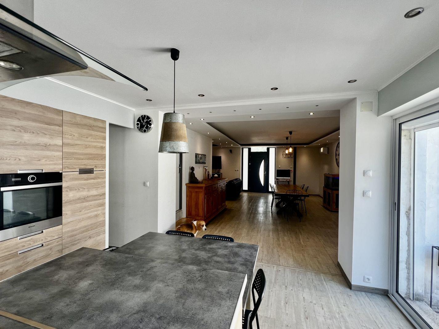 Maison à vendre, 140m², Arles