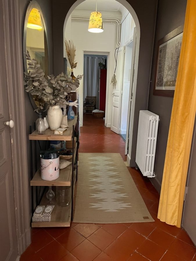 Appartement à louer, 120m², Nîmes