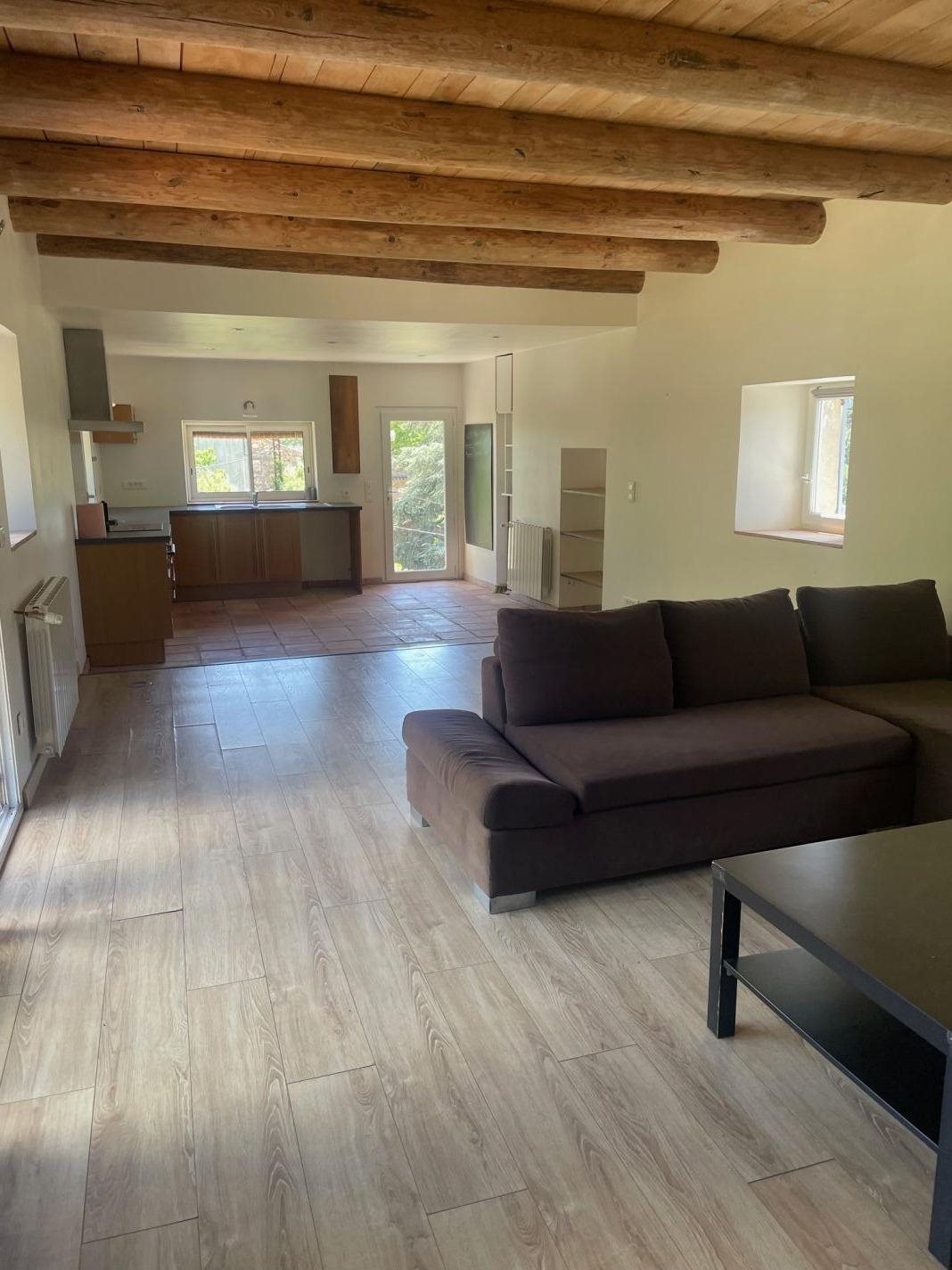 Appartement à louer, 118m², Saint-Jean-de-Valériscle