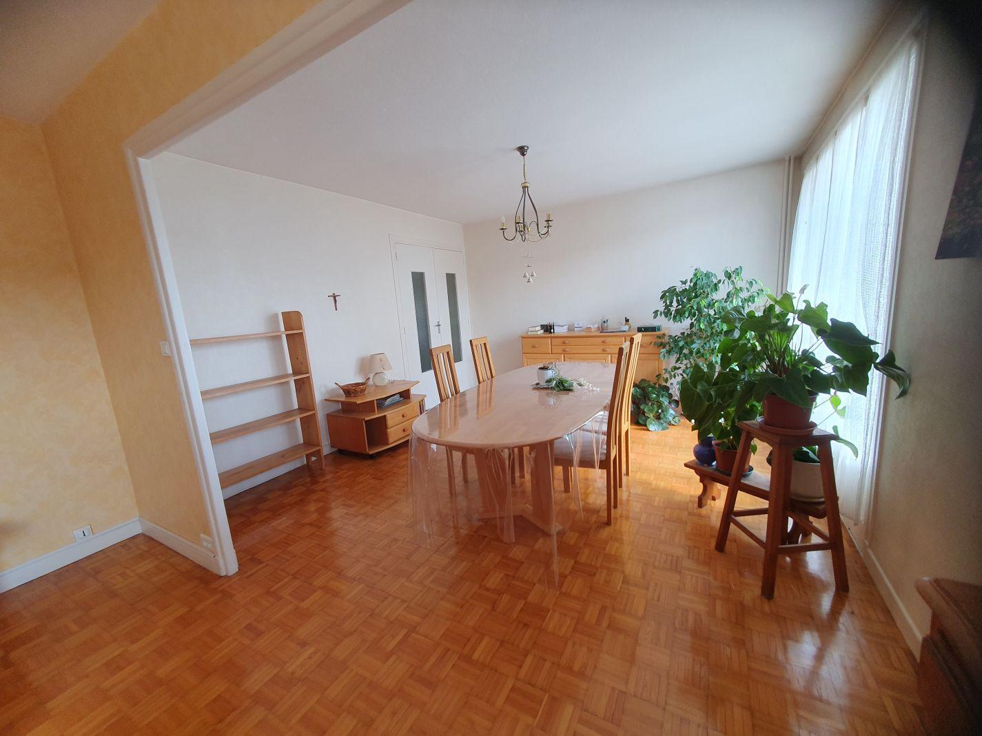 Appartement à vendre, 72m², Roanne