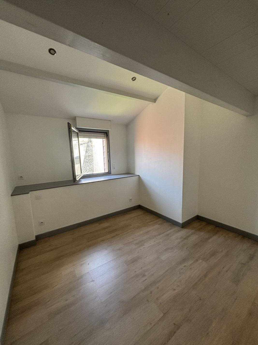 Appartement à louer, 75m², Pau