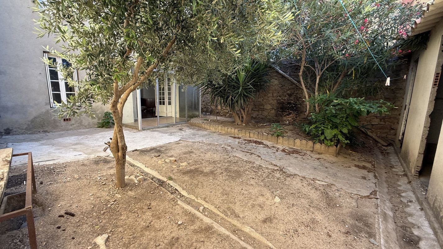 Maison à vendre, 140m², Lézignan-Corbières