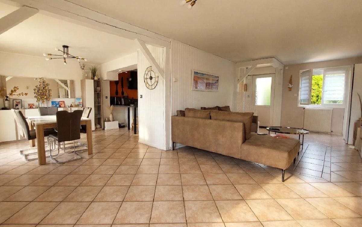 Maison à vendre, 135m², Pont-sur-Yonne