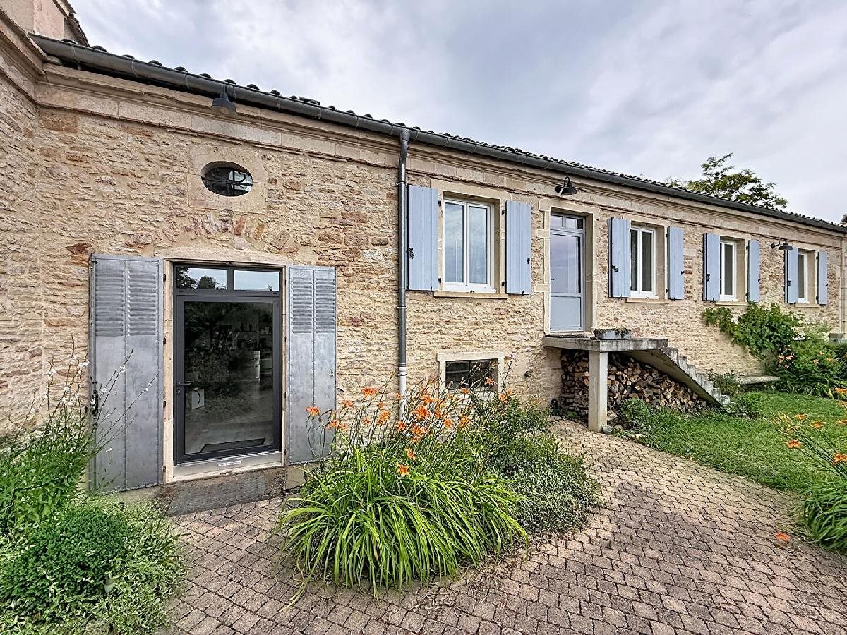 Maison à vendre, 173m², Senozan