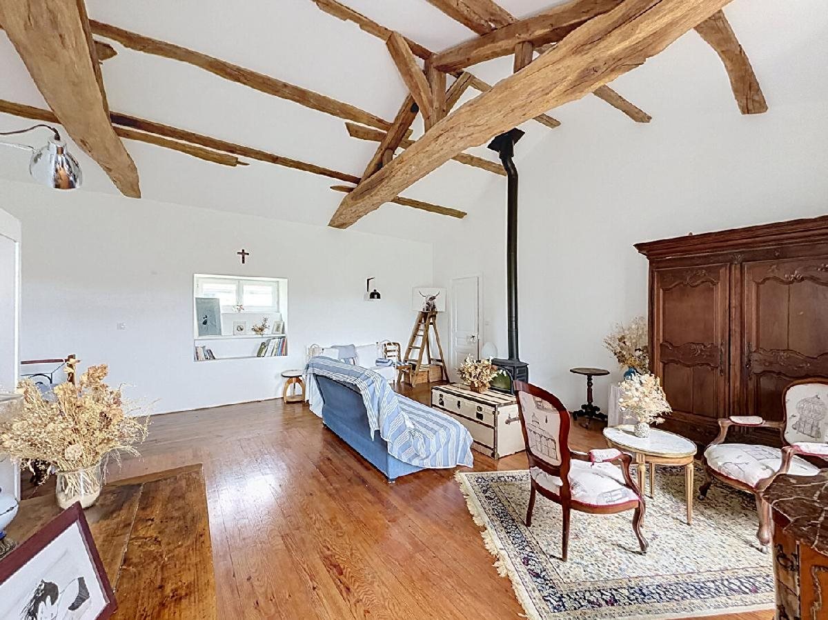 Maison à vendre, 173m², Senozan