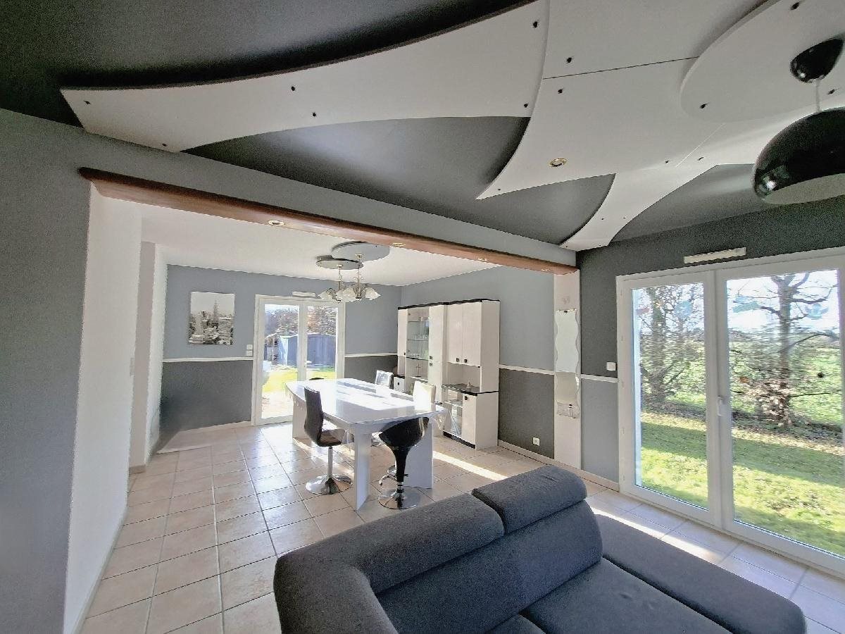 Maison à vendre, 144m², Saint-Lyphard