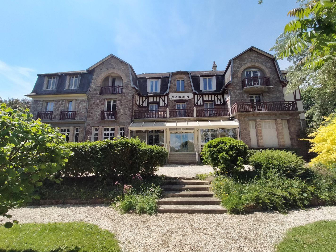 Maison à vendre, 900m², Bagnoles-de-l'Orne